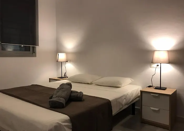 Malaga Boutique Stay - Carlos Haya Area With Parking
