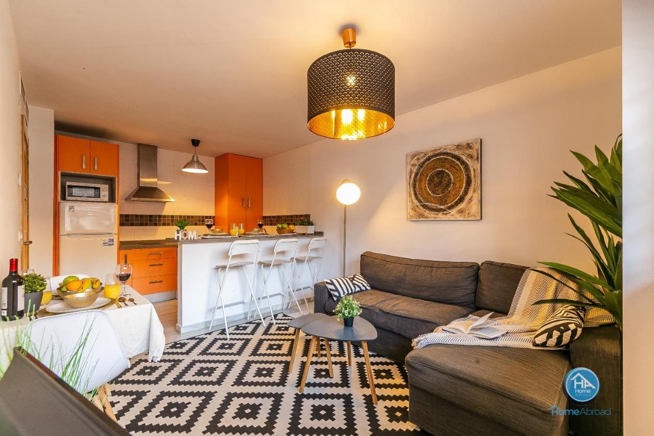Boutique - Carlos Haya Area With Parking Malaga