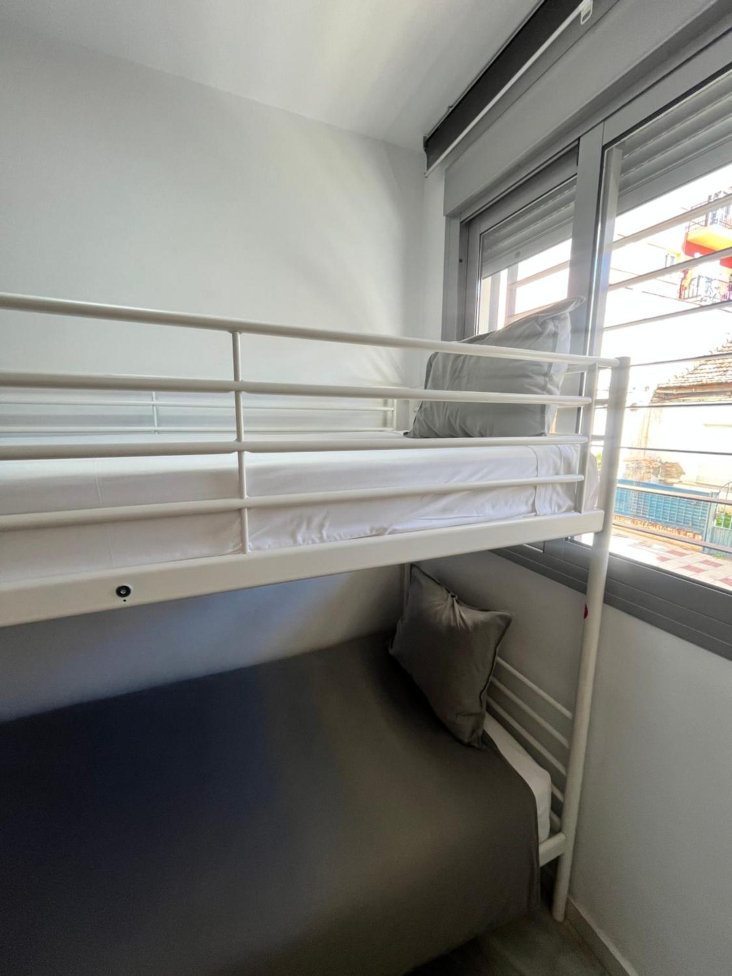 Boutique - Carlos Haya Area With Parking Apartment Malaga