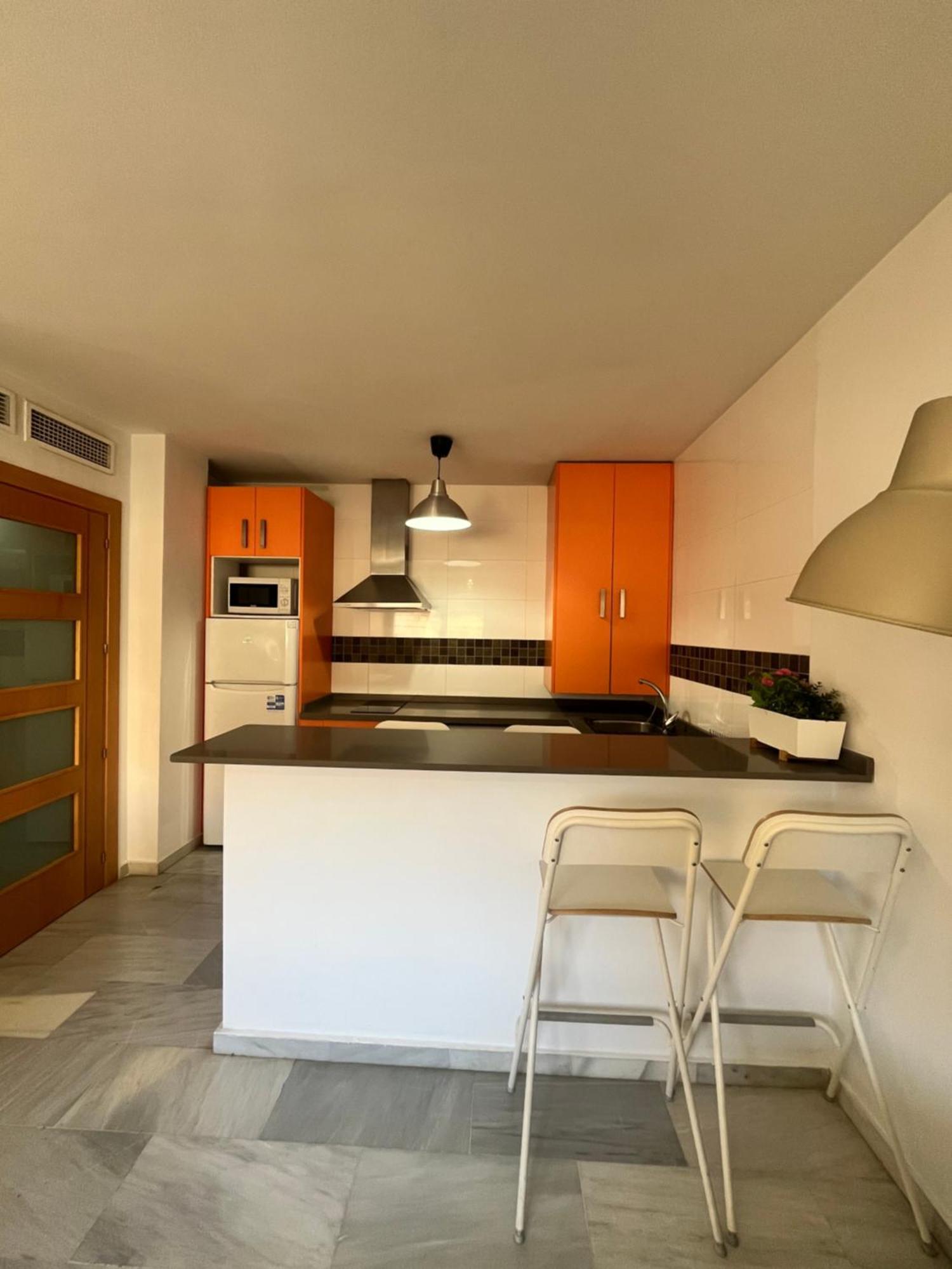 Apartment Boutique - Carlos Haya Area With Parking Malaga